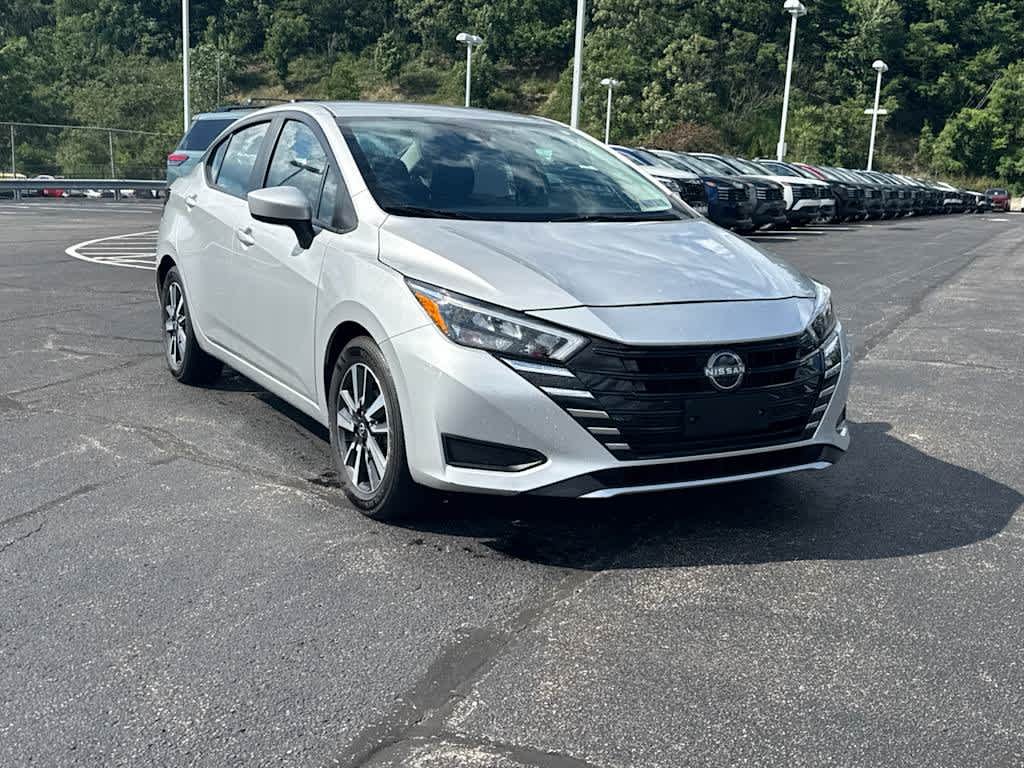 Certified Used 2025 Brilliant Silver Metallic Nissan SV image 2