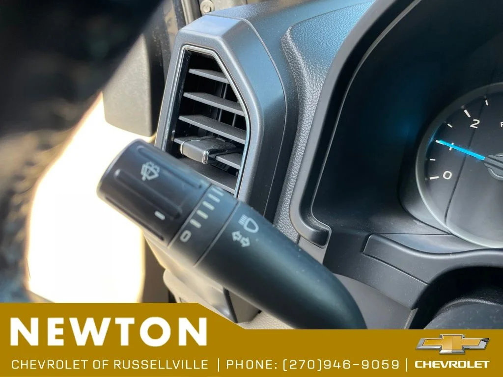 Used 2018 Shadow Black Ford XLT image 15