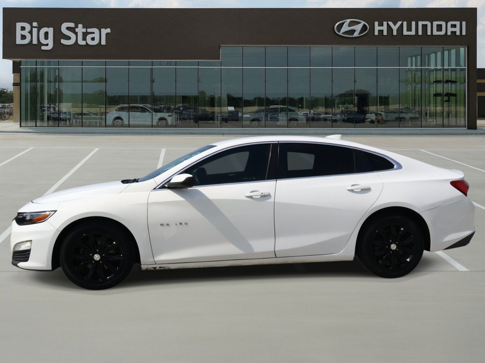 Used 2019 Chevrolet Malibu 1LT with VIN 1G1ZD5ST4KF210108 for sale in Friendswood, TX