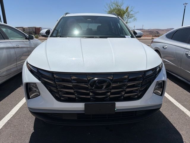 Used 2022 Gray Hyundai SEL image 2