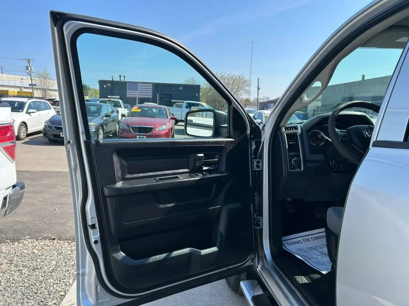 2018 RAM Ram 1500 Pickup Express - Photo 32
