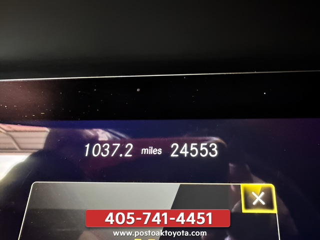 Used 2021 White Mercedes-Benz S image 38