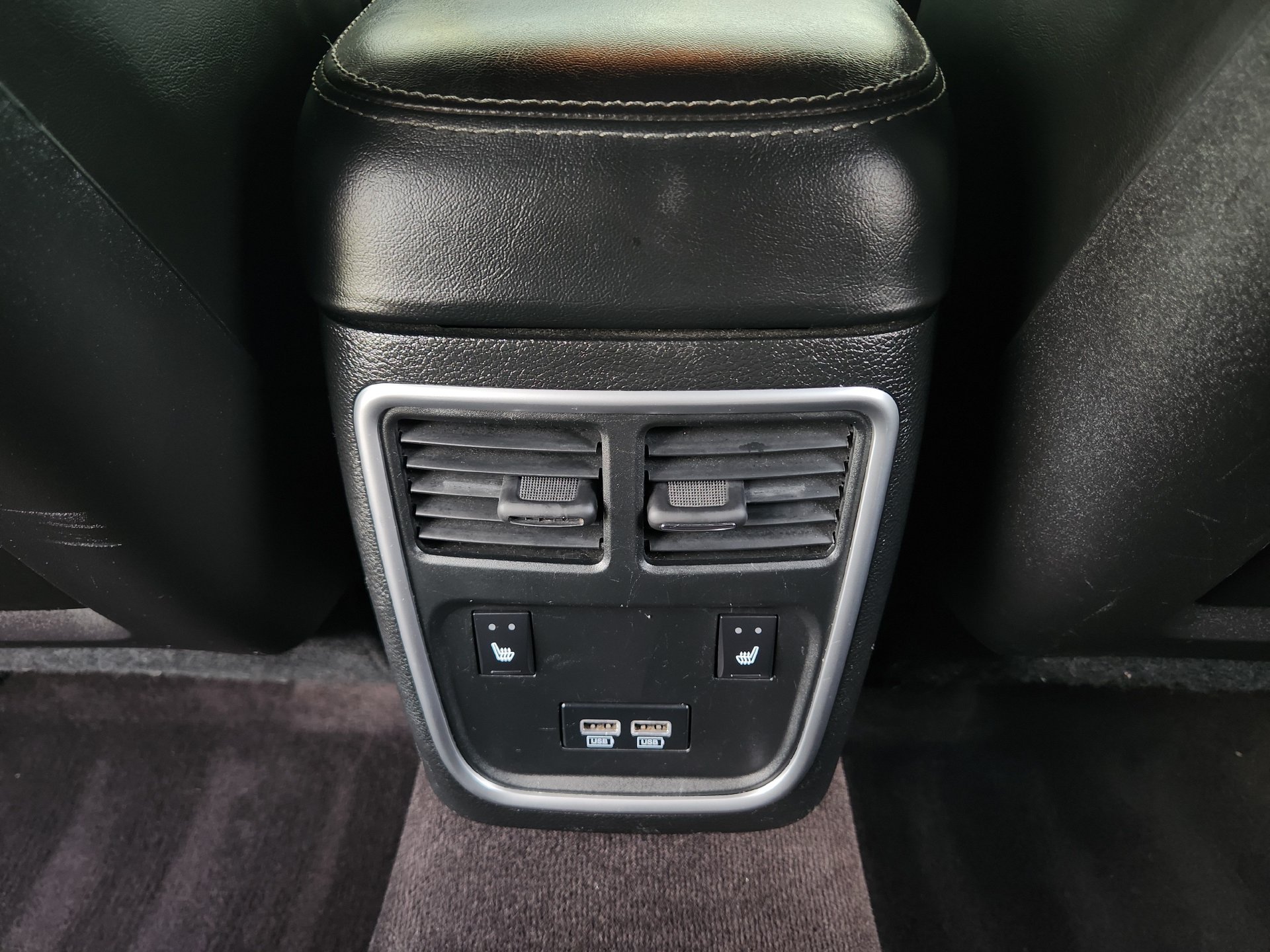 Used 2019 Go Mango! Dodge R/T Scat Pack image 31