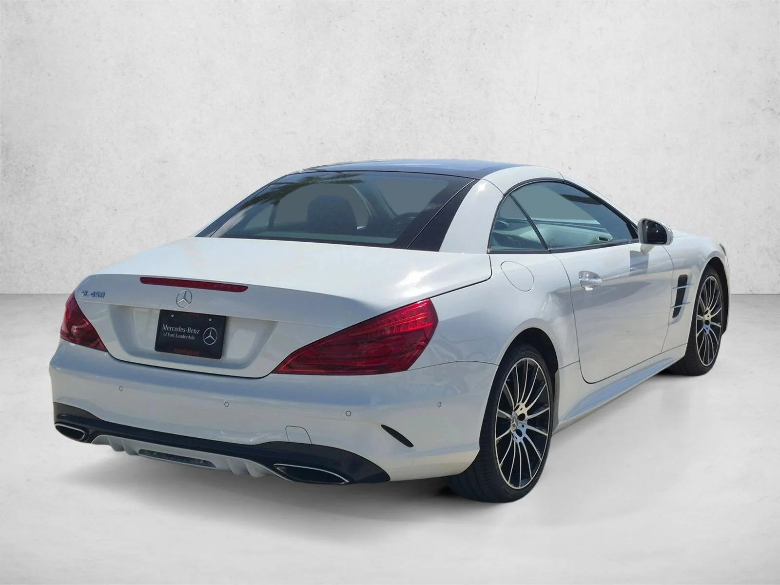 Used 2017 Polar White Mercedes-Benz SL 450 image 5