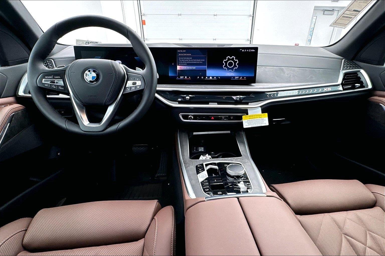 New 2026 Alpine White BMW xDrive50e image 10