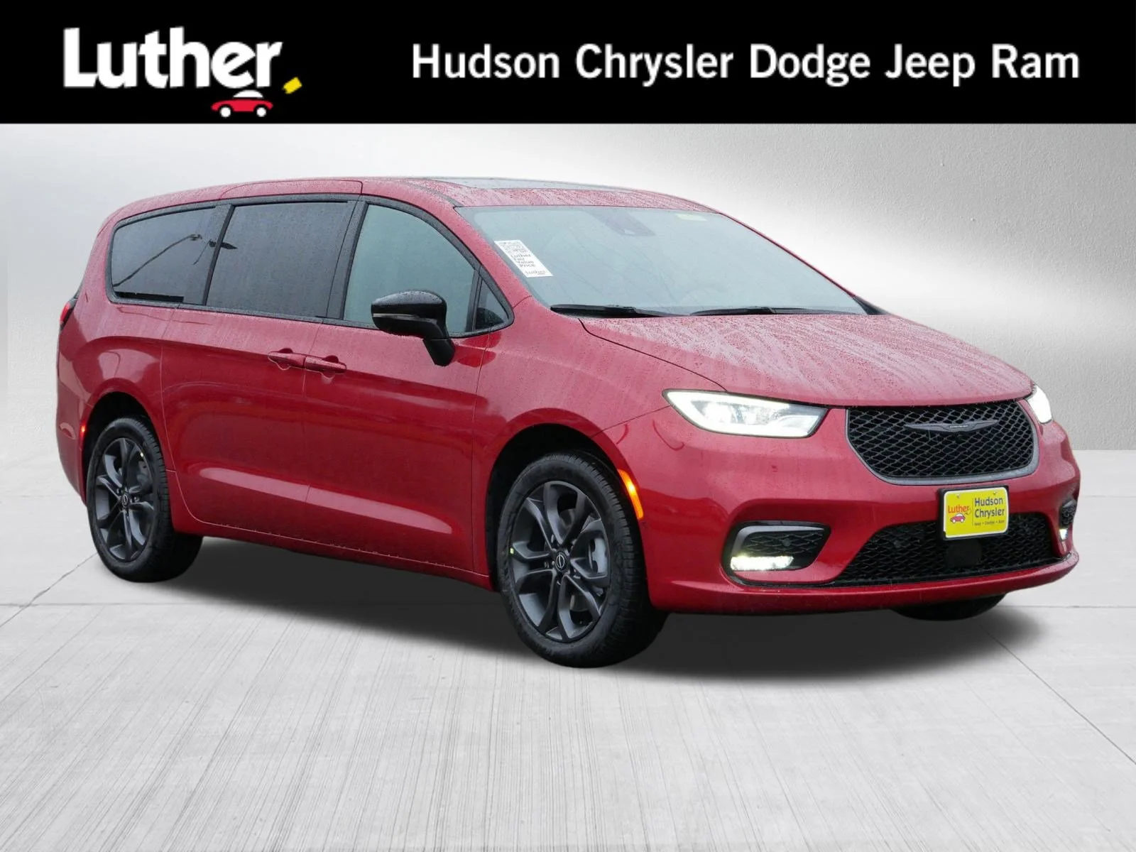 NEW 2026 CHRYSLER PACIFICA SELECT AWD