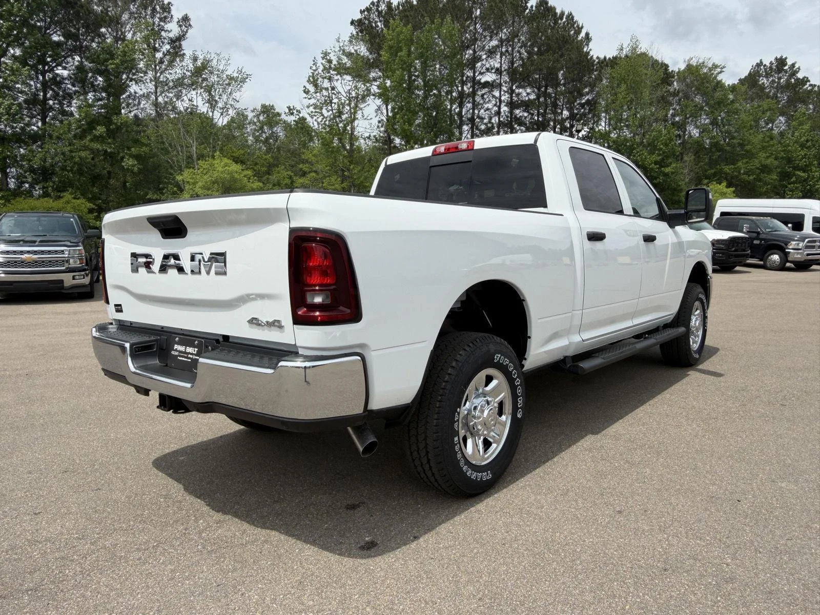 New 2026 Bright White Clear-Coat Exterior Paint RAM Tradesman image 6