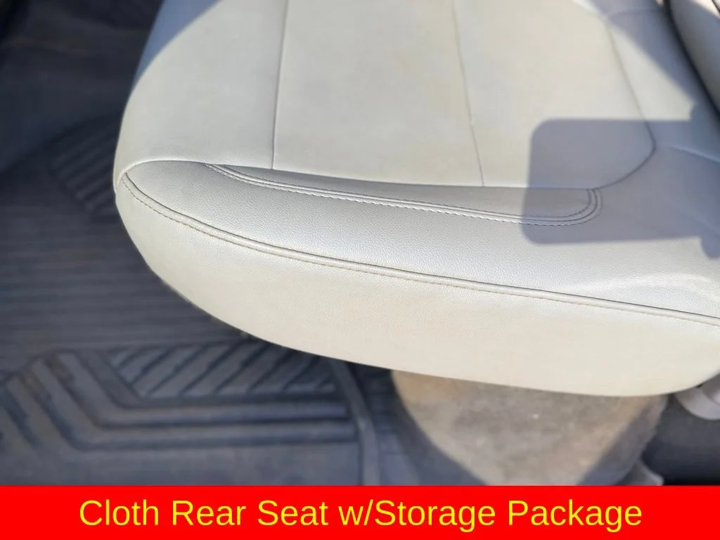 Used 2021 BLACK Chevrolet LT image 18