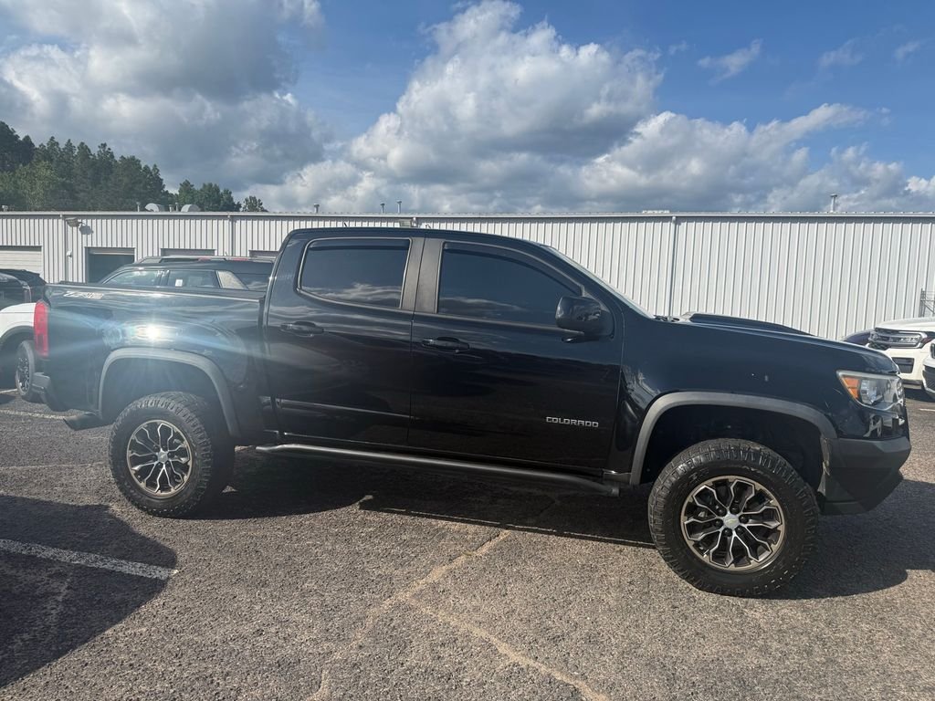 Used 2019 Black Chevrolet ZR2 image 10