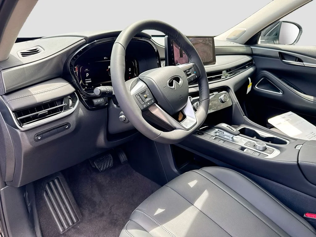 New 2027 MINERAL BLACK INFINITI Luxe FWD image 9
