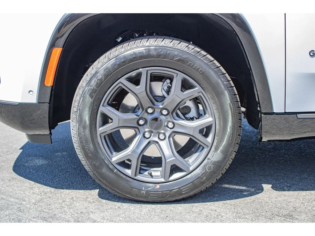 New 2026 Bright White Clearcoat Jeep Limited Altitude image 5