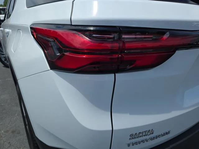 Used 2023 White Chevrolet LT image 36