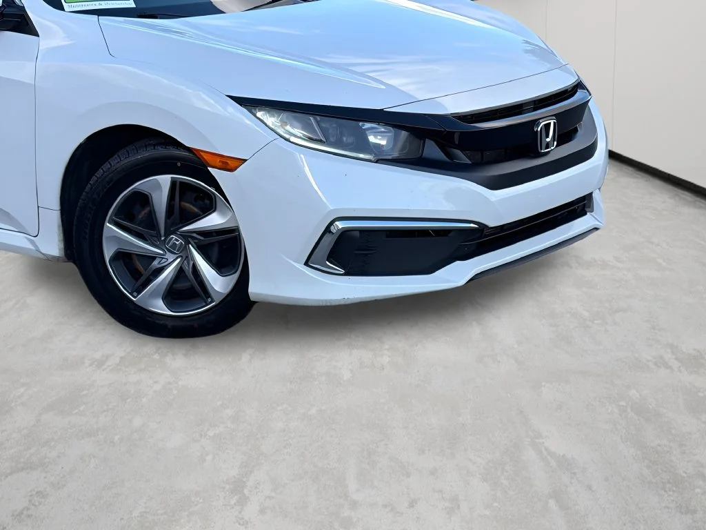 Used 2021 Platinum White Pearl Honda LX image 3