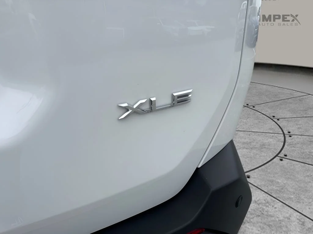 Used 2026 White Toyota XLE Premium image 21