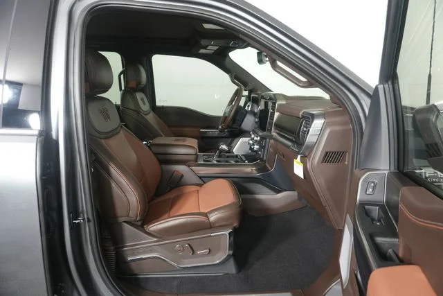 New 2026 Carbonized Gray Metallic Ford King Ranch® image 37