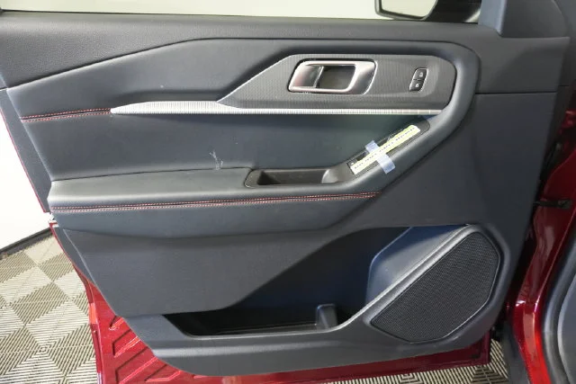 New 2026 Ruby Red Metallic Tinted Clearcoat Ford King Ranch® image 23