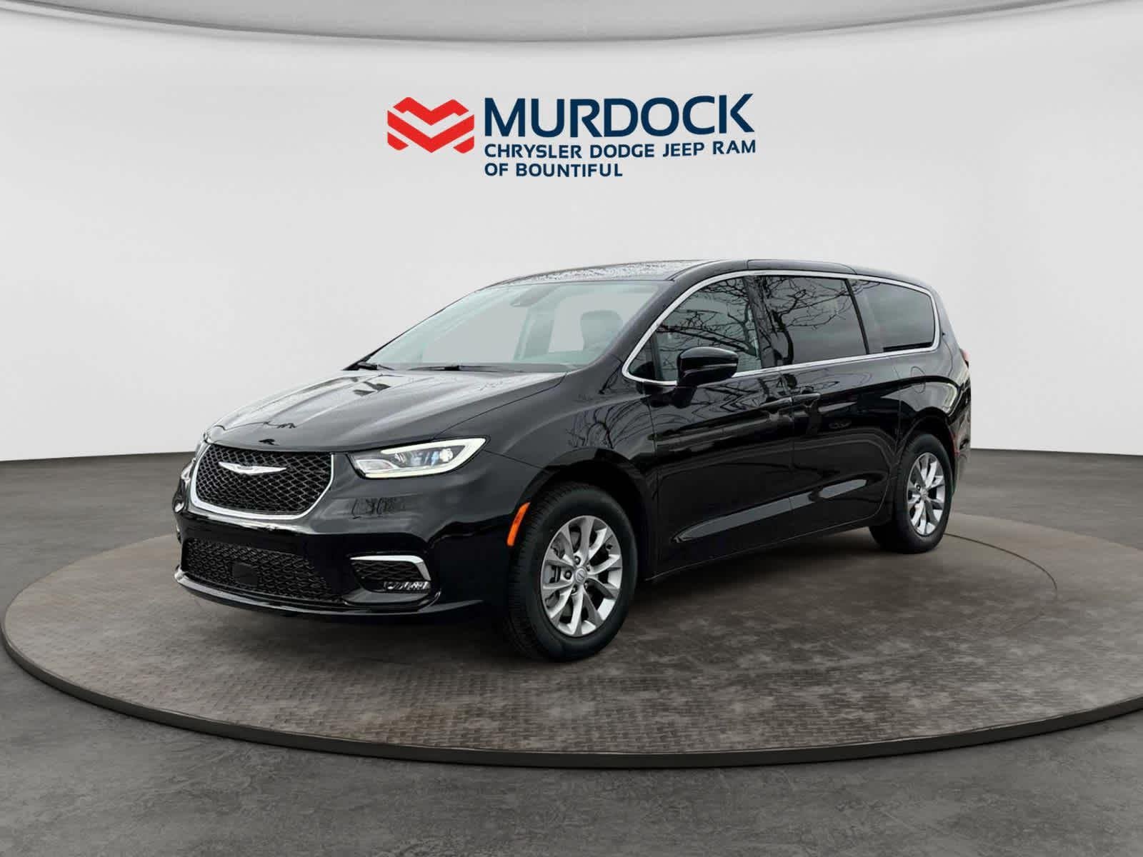 2026 Chrysler Pacifica Select AWD's photo