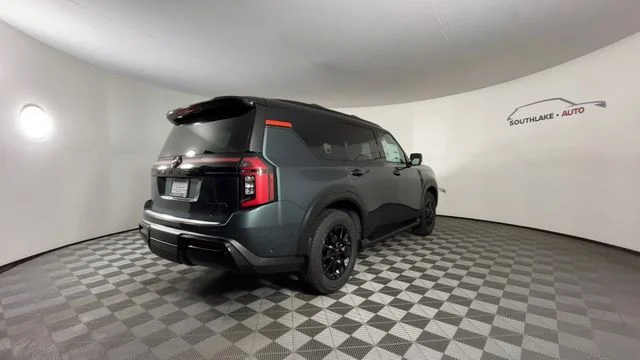 2026 Nissan Armada PRO-4X - Photo 8