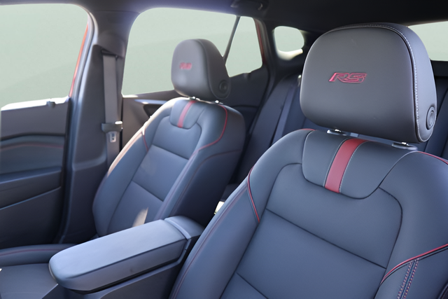 Used 2024 Red Chevrolet 2RS image 12