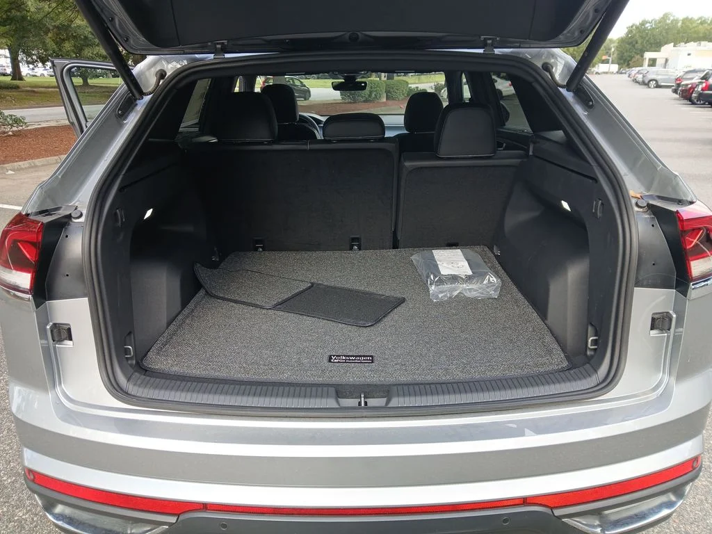 2026 Volkswagen Atlas Cross Sport SE w/Tech - Photo 22