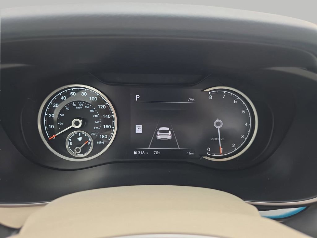 New 2026 White Genesis 2.5T PRESTIGE image 18