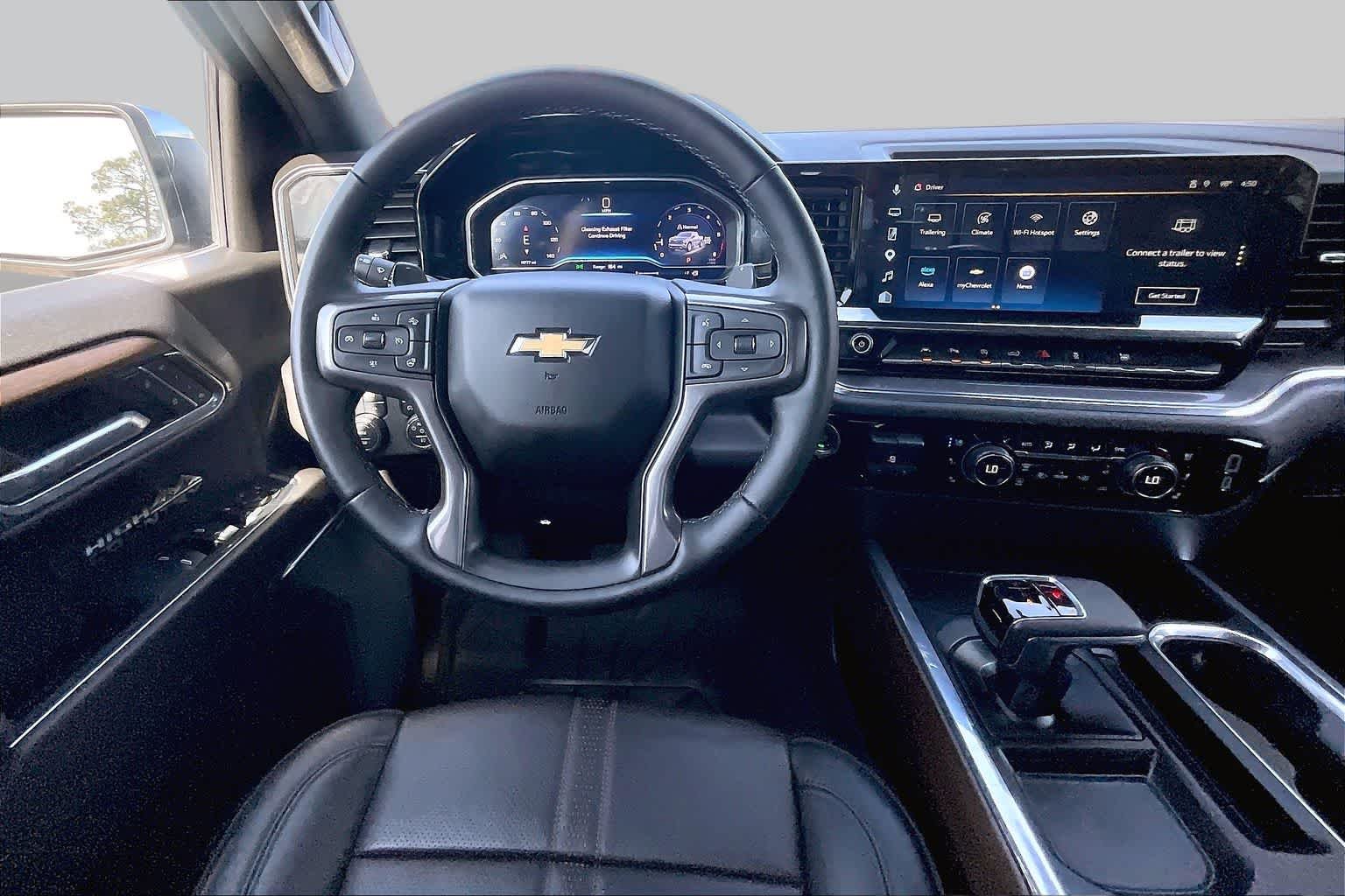 Used 2024 Black Chevrolet High Country image 6