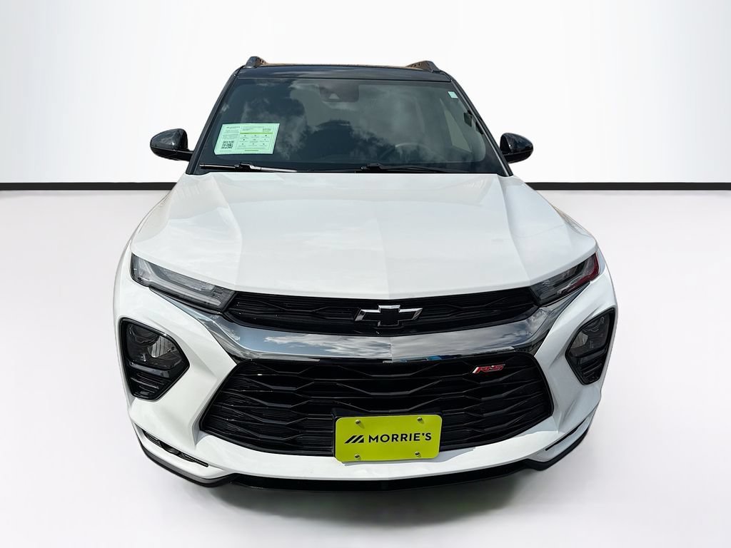 Used 2023 Summit White Chevrolet RS image 2