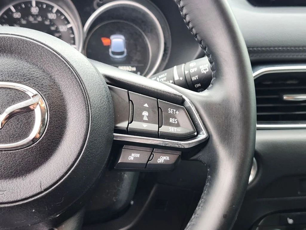 Used 2020 White Mazda Touring image 31
