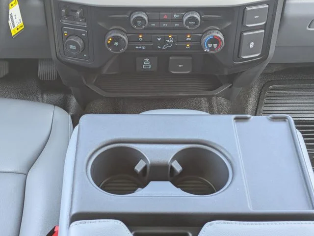 New 2026 Oxford White Ford F-450® XL image 17