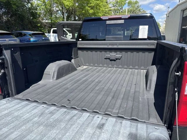Used 2019 Black Chevrolet RST image 12