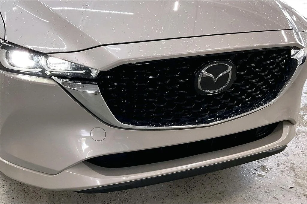 Used 2025 Silver Mazda 2.5 S Preferred Package image 31