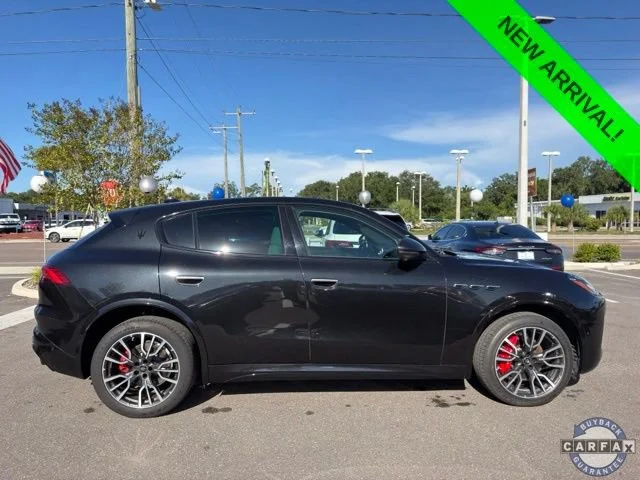 Used 2023 Nero Tempesta Metallic Maserati Modena image 17