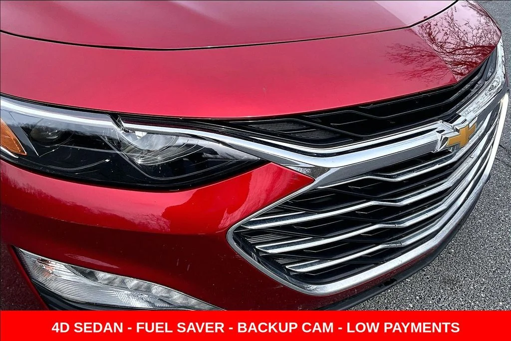 Used 2024 Red Chevrolet LT image 31