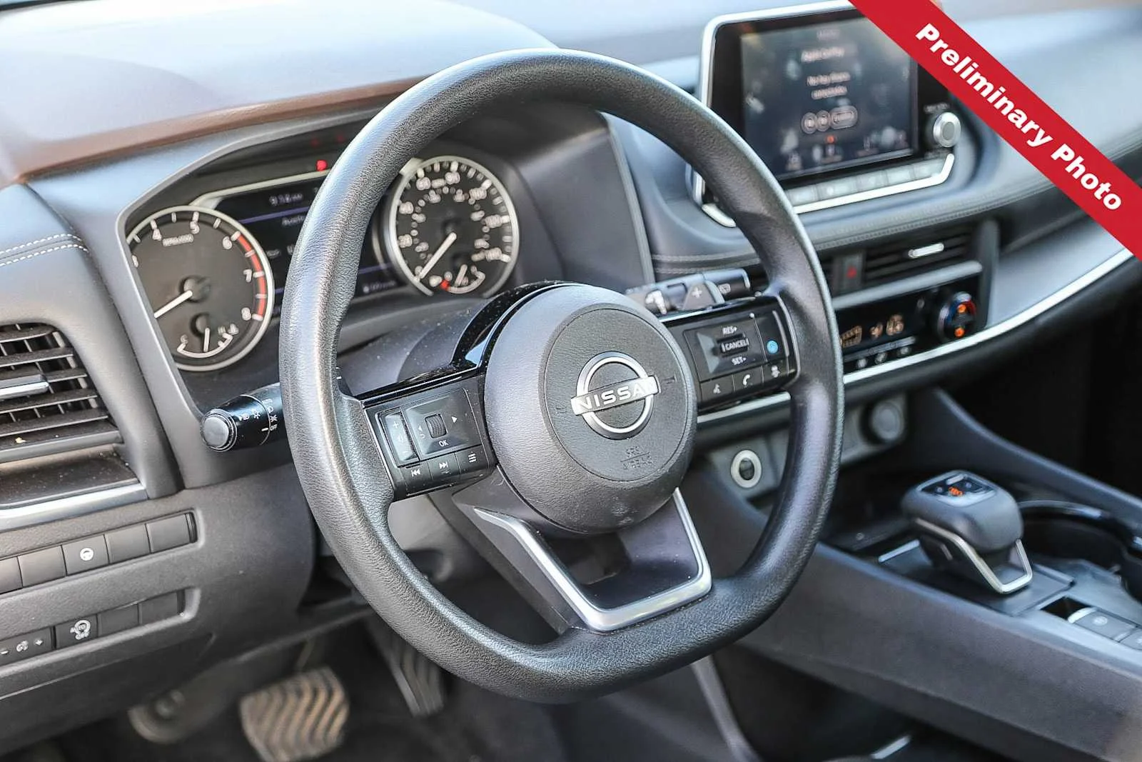 Used 2023 Pearl White Tricoat Nissan SV image 14