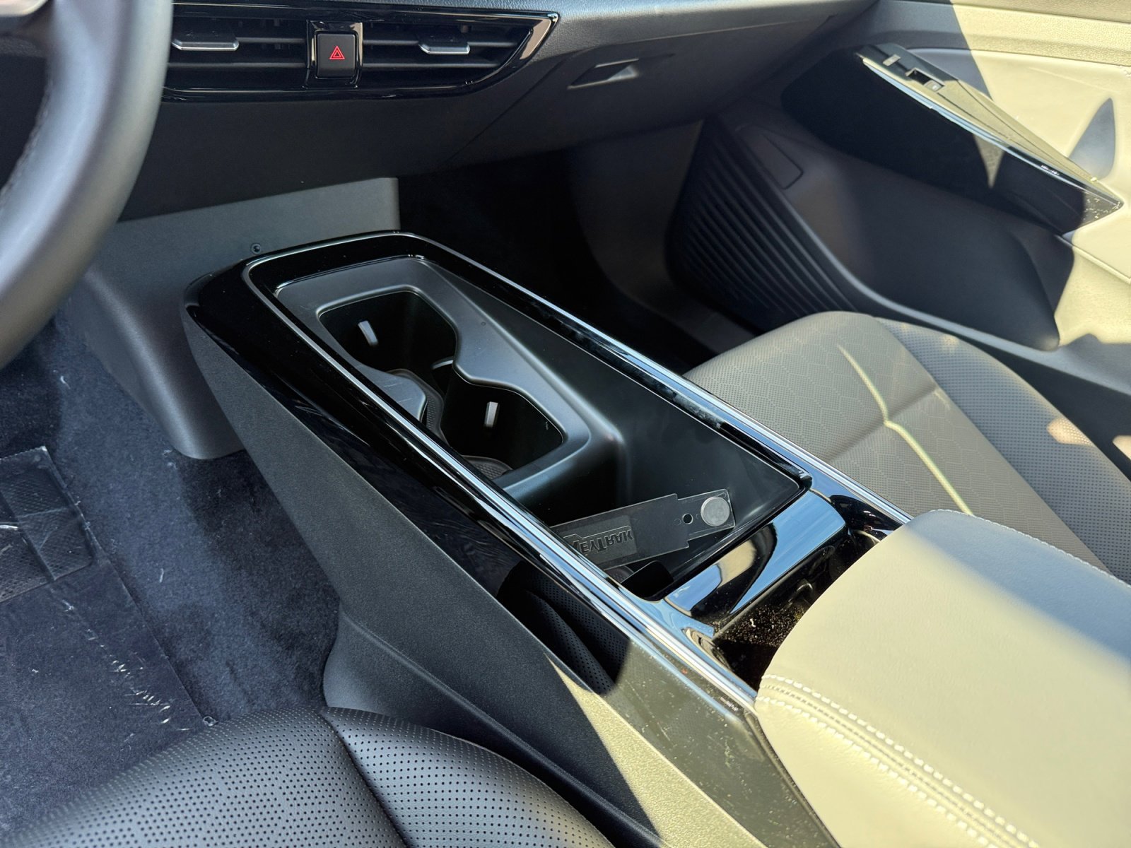 New 2026 Opal White Pearl Volkswagen Pro S image 13