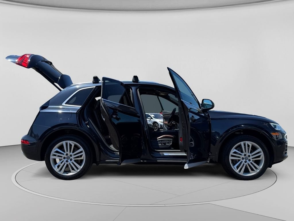 Used 2019 Navarra Blue Metallic Audi 2.0T Premium Plus image 29