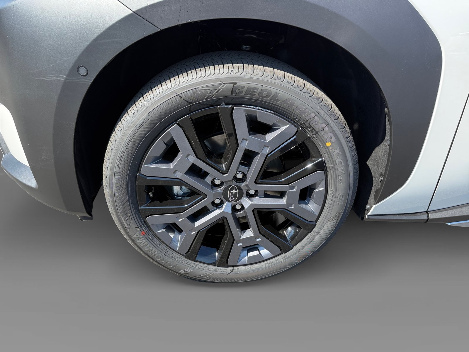New 2026 CRYSTAL WHITE PEARL Subaru Touring image 9