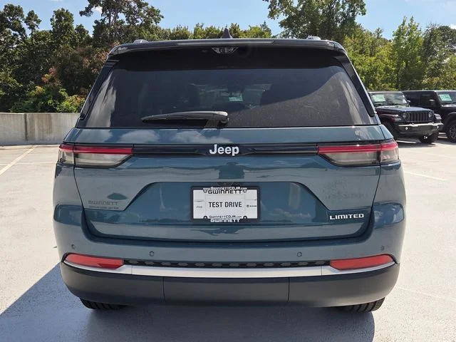 New 2027 Steel Blue Paint Jeep Limited image 7