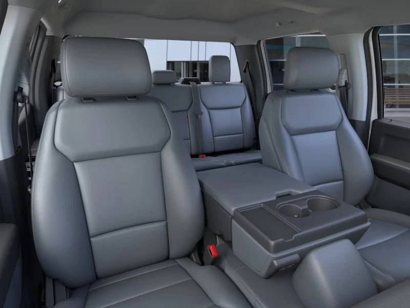 New 2026 Oxford White Ford XL image 33