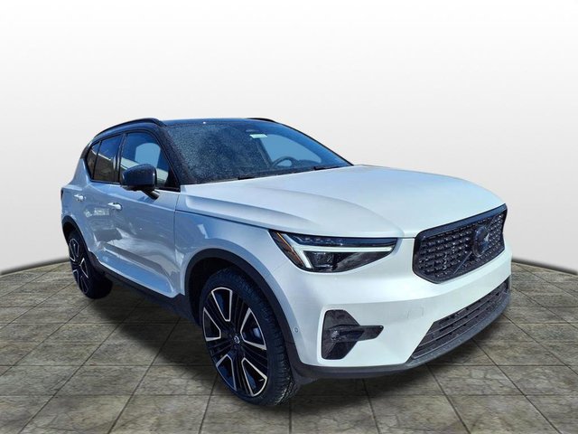 2026 Volvo XC40 Ultra