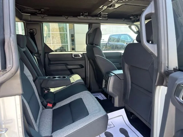New 2026 Avalanche Gray Ford Big Bend® image 15
