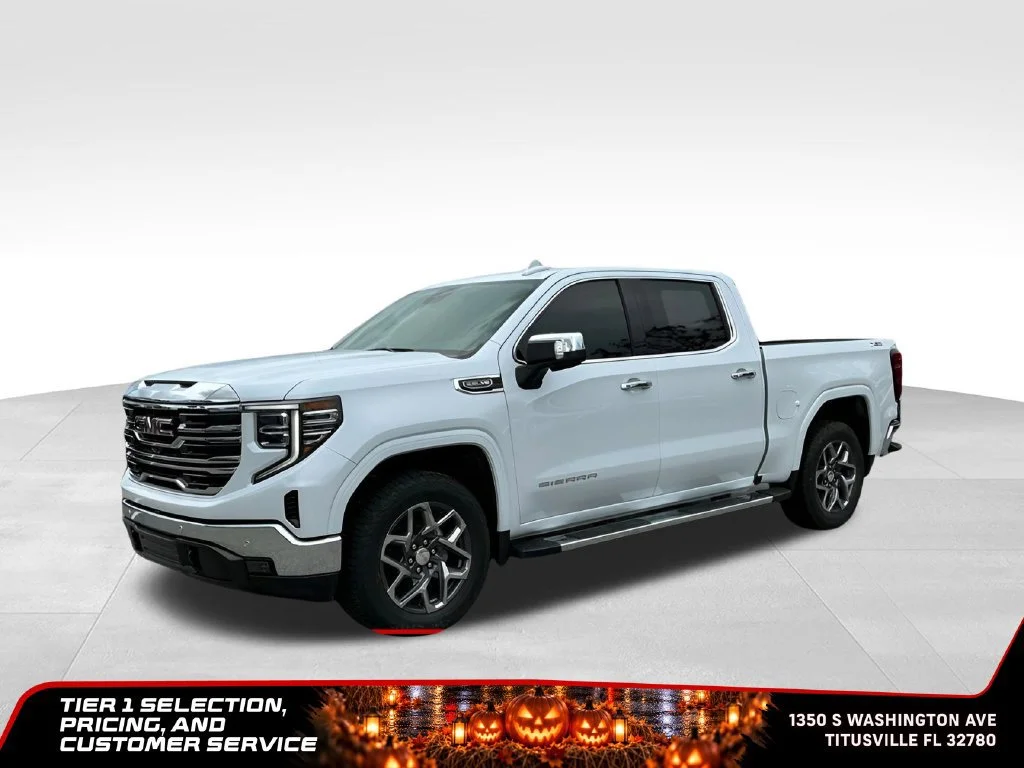 New 2026 Glacier White Tricoat GMC SLT image 2