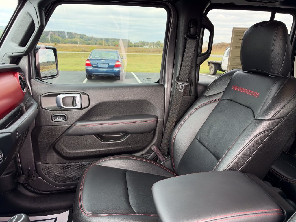 Used 2023 Gray Jeep Rubicon image 20