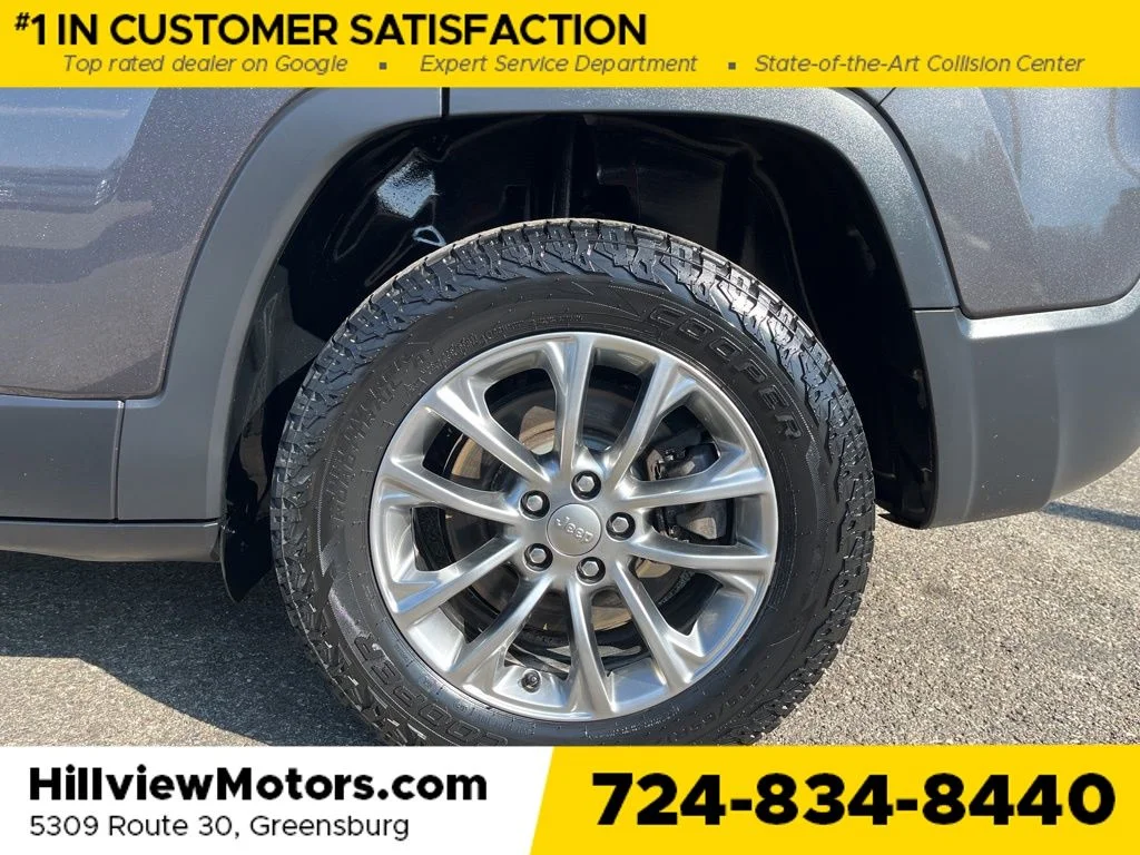 Certified Used 2020 Crystal Metallic Jeep Latitude Plus image 12