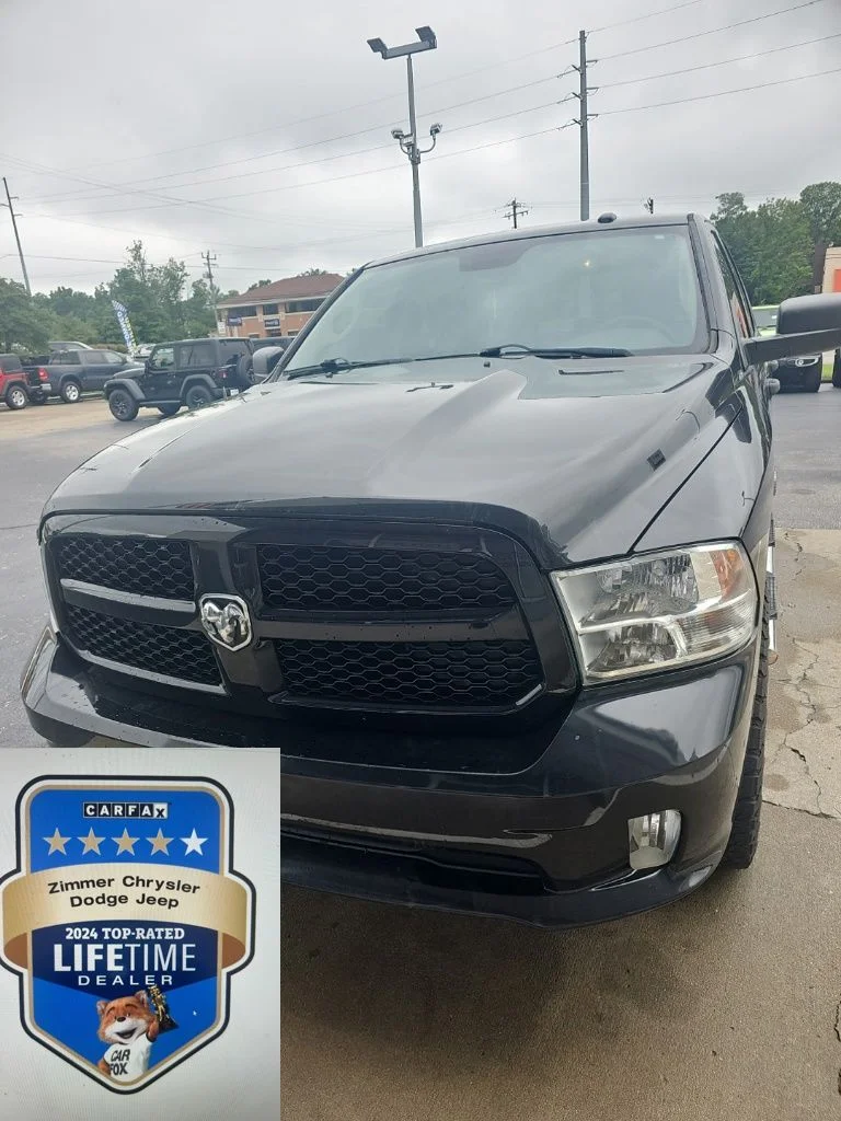 2015 RAM 1500 Express 4x4 Crew Cab's photo