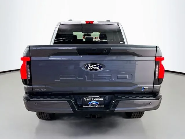 Used 2024 Gray Metallic Ford XLT image 6
