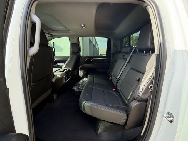 Used 2025 White GMC Denali image 15