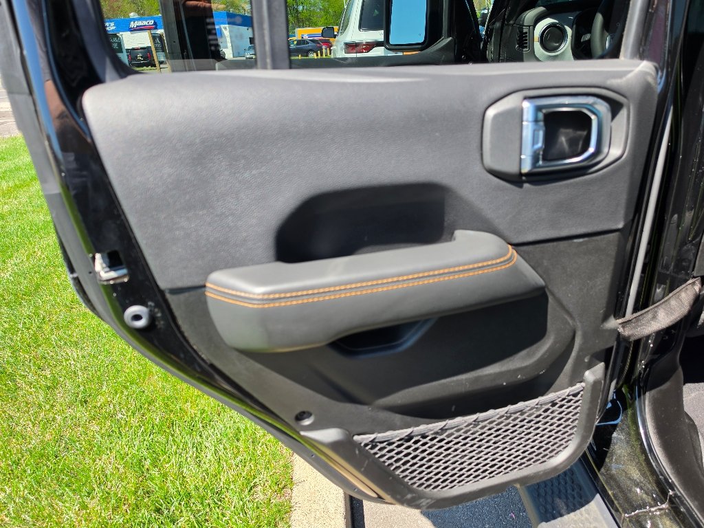 Certified Used 2025 Black Clear Coat Jeep Sahara 4xe image 33