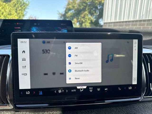 New 2026 White Ford Tremor image 30