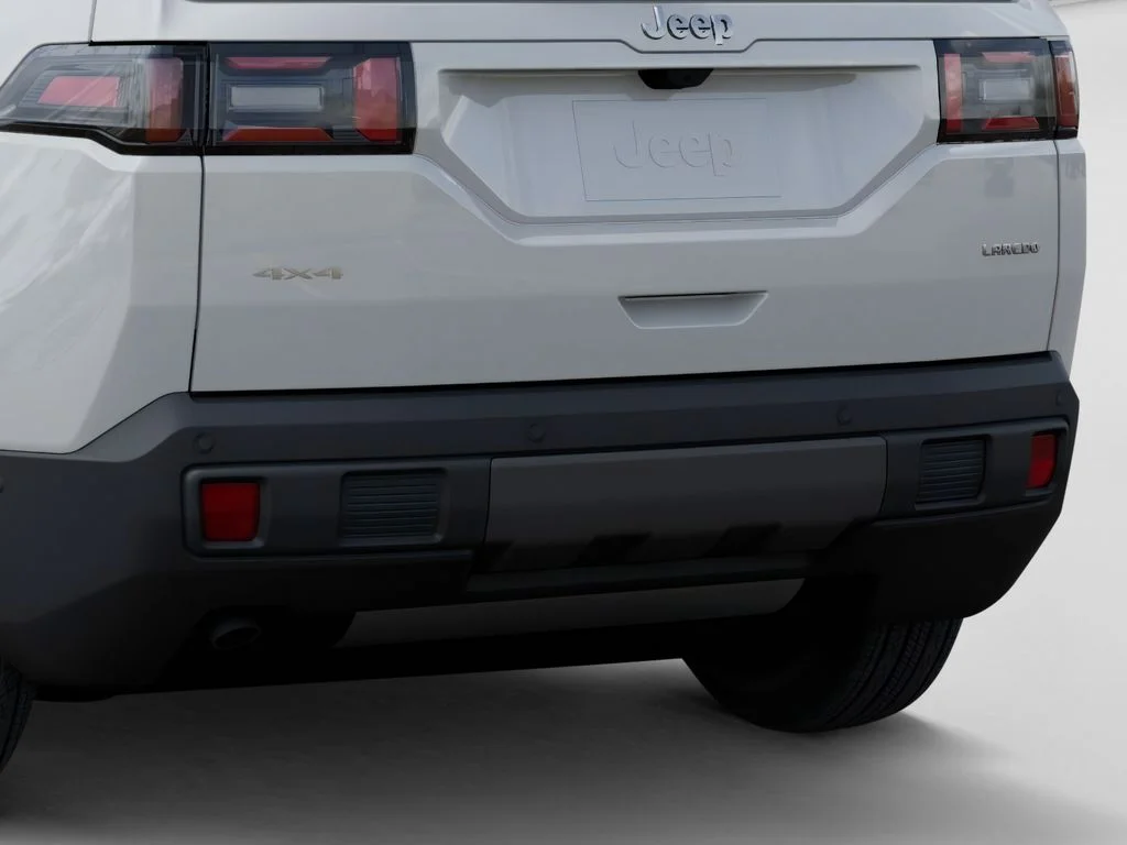 New 2026 Bright White Clear-Coat Exterior Paint Jeep Laredo image 13